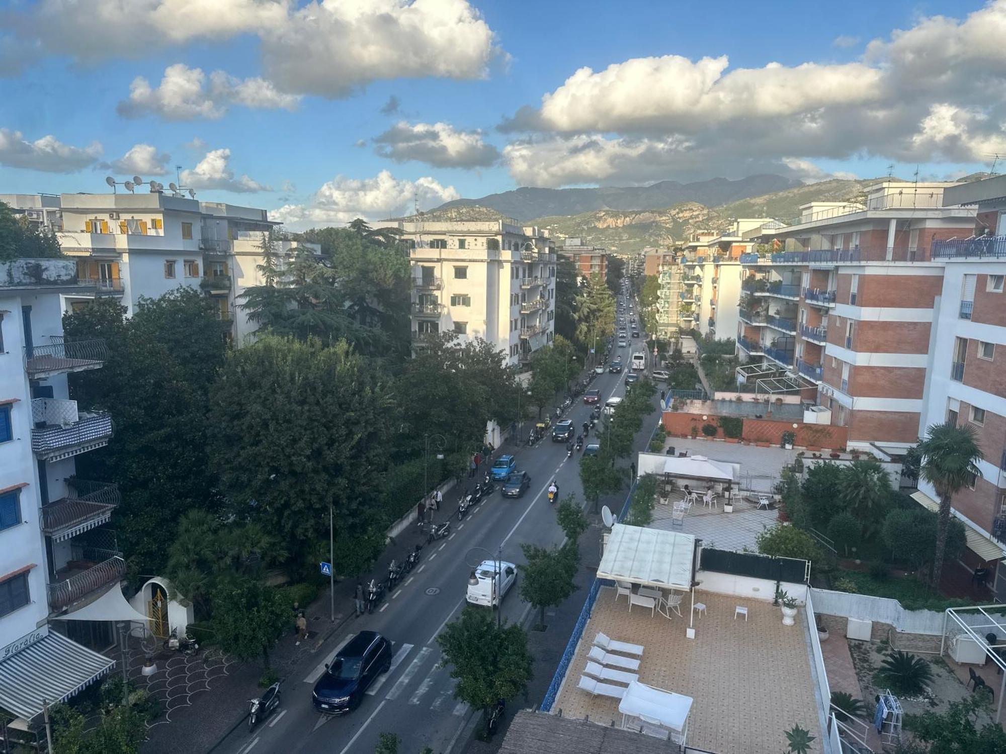 Roof And Sky Sorrento Center Suite Bagian luar foto